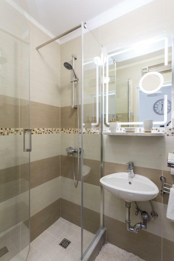 Franica Apartman *